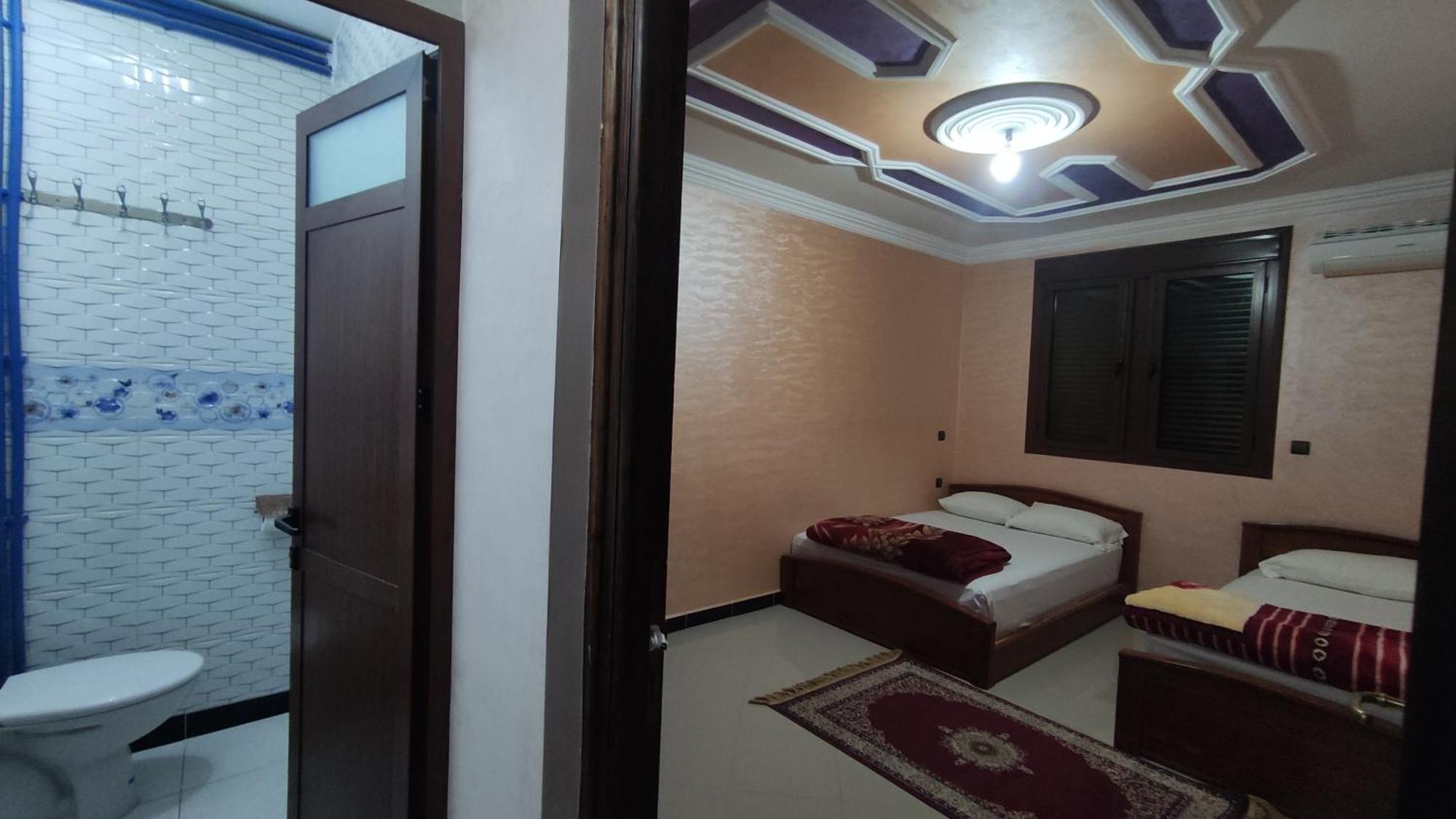Iazal Hotel ورزازات المظهر الخارجي الصورة