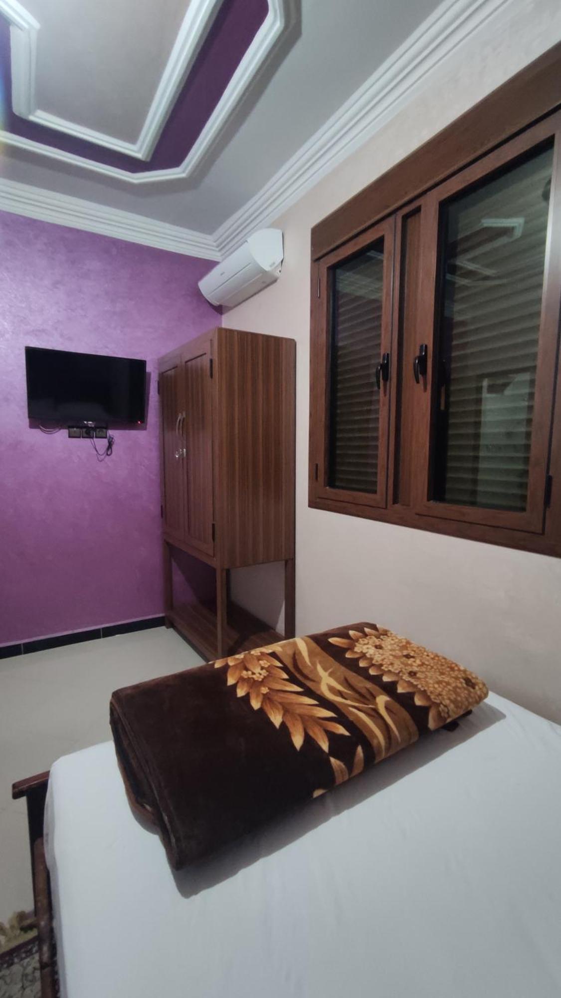 Iazal Hotel ورزازات المظهر الخارجي الصورة